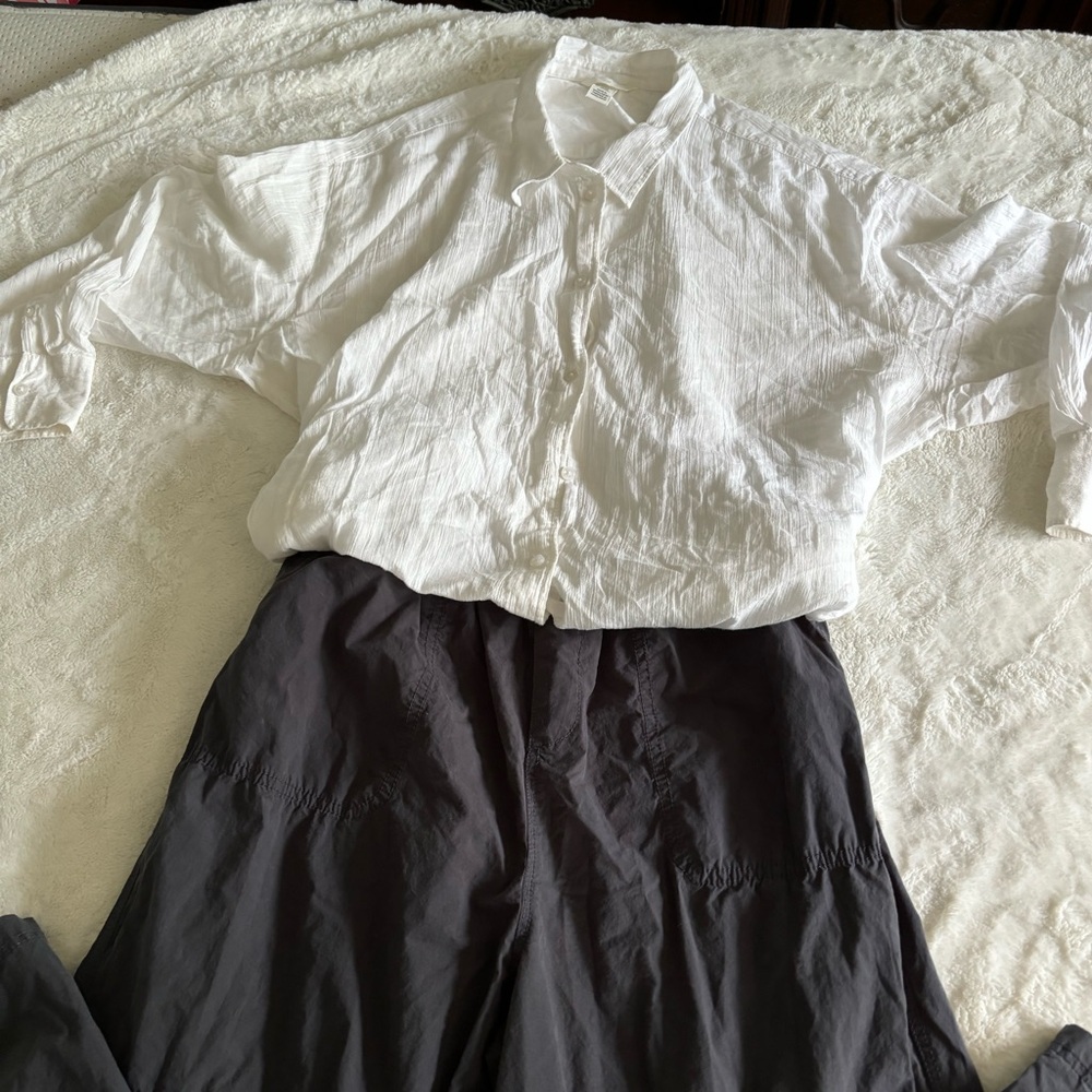 Bundle - Picture 3 of 8